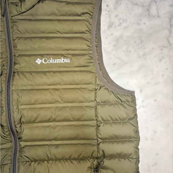 Columbia Olive Puffer Vest - Picture 3 of 5